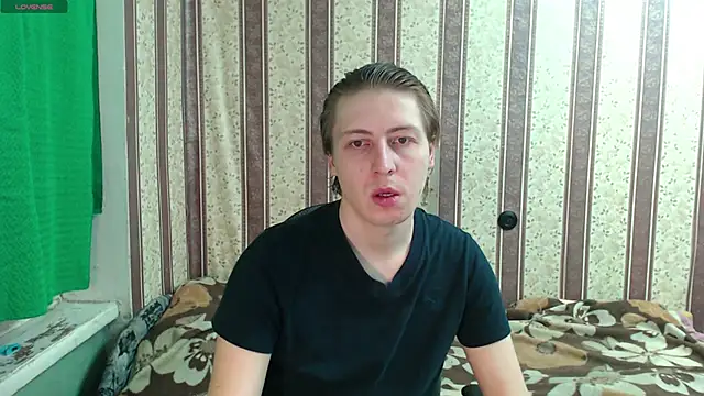 darienlarge online show from 10.22.25