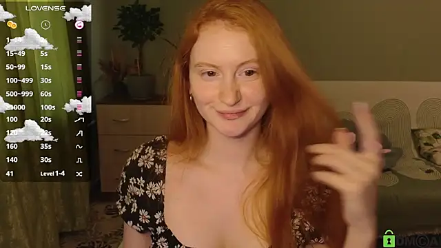 Snapshot of astoria_ross_ chatting on 07.16.26 astoria ross online show from 07.16.26