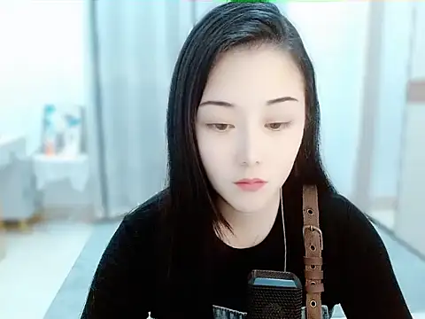 Snapshot of Angel-C chatting on 03.21.25 Angel-C online show from 03.21.25