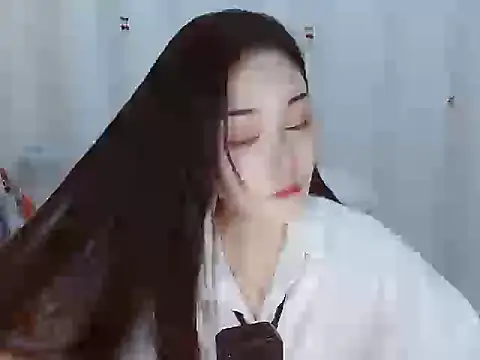 Snapshot of Angel-C chatting on 12.17.25 Angel-C online show from 12.17.25