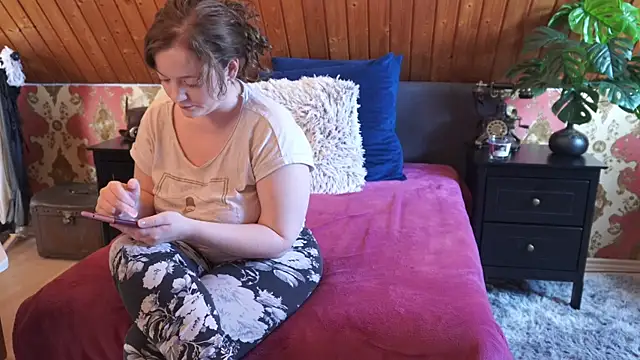 TessaWinter online show from 04.15.26