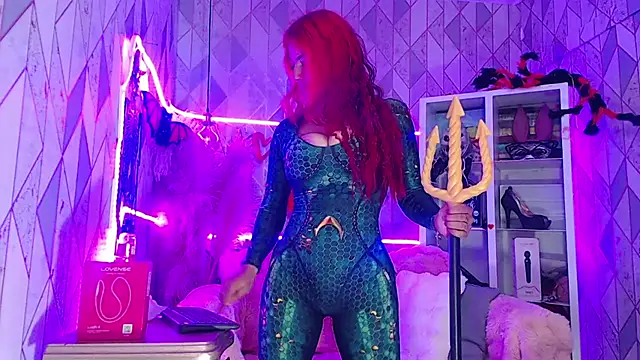 Snapshot of AsheyBaker chatting on 10.31.25 AsheyBaker online show from 10.31.25