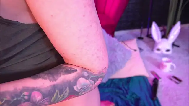 ScarlettQuate online show from 12.07.24