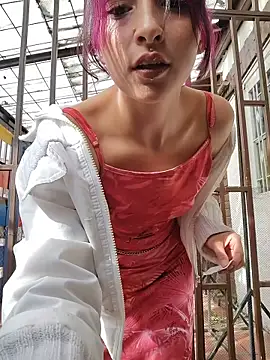  Laary online show from 02.04.26