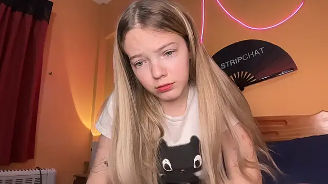 Snapshot of -veranito- chatting on 11.11.25 -veranito- online show from 11.11.25