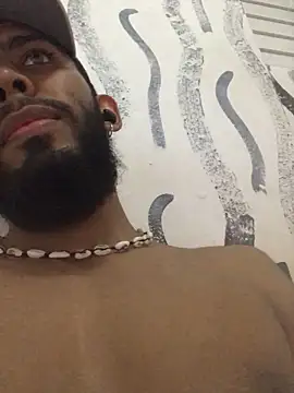 Snapshot of Alessandro__Rossi chatting on 12.27.24 Alessandro  Rossi online show from 12.27.24