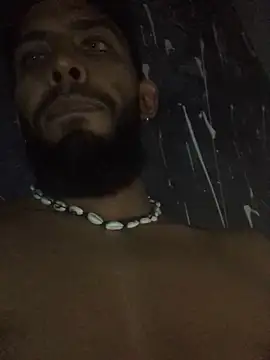 Snapshot of Alessandro__Rossi chatting on 01.22.25 Alessandro  Rossi online show from 01.22.25