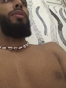 Snapshot of Alessandro__Rossi chatting on 02.14.25 Alessandro  Rossi online show from 02.14.25