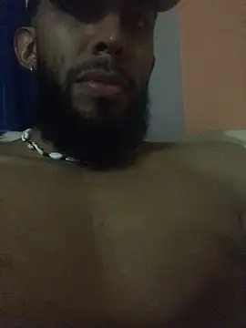 Snapshot of Alessandro__Rossi chatting on 03.18.25 Alessandro  Rossi online show from 03.18.25