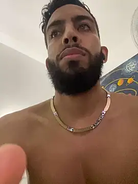 Snapshot of Alessandro__Rossi chatting on 09.12.25 Alessandro  Rossi online show from 09.12.25