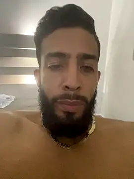 Snapshot of Alessandro__Rossi chatting on 09.22.25 Alessandro  Rossi online show from 09.22.25