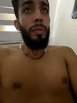 Snapshot of Alessandro__Rossi chatting on 09.24.25 Alessandro  Rossi online show from 09.24.25