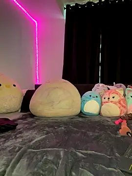 katyaaxo online show from 10.26.25