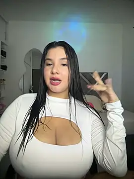 ValleryParker online show from 01.15.26