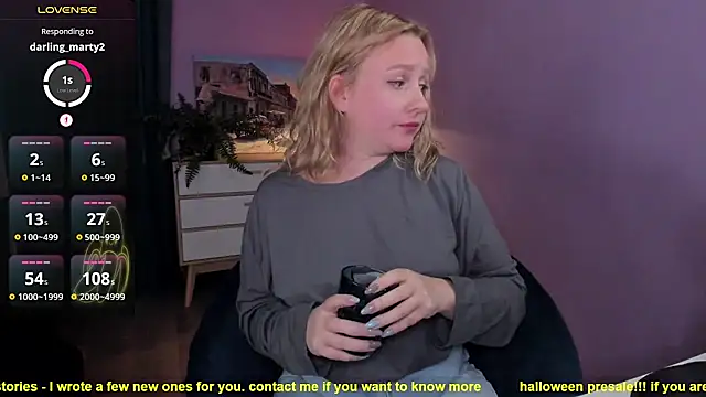 Snapshot of Lazy_Lady chatting on 09.23.25 Lazy Lady online show from 09.23.25