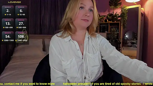 Snapshot of Lazy_Lady chatting on 09.27.25 Lazy Lady online show from 09.27.25