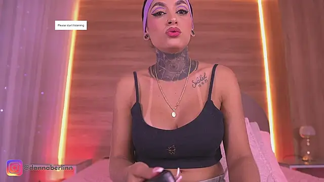 danna berlin  online show from 05.06.26