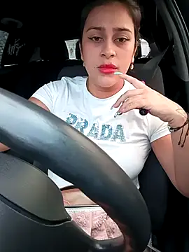 Snapshot of Latina_sexy1 chatting on 11.05.25 Latina sexy1 online show from 11.05.25