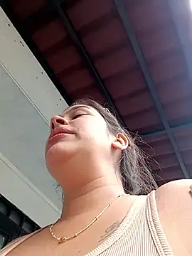 Snapshot of Latina_sexy1 chatting on 01.14.26 Latina sexy1 online show from 01.14.26