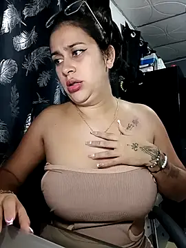 Latina sexy1 online show from 02.19.26