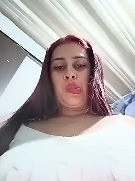 Snapshot of Latina_sexy1 chatting on 05.22.26 Latina sexy1 online show from 05.22.26
