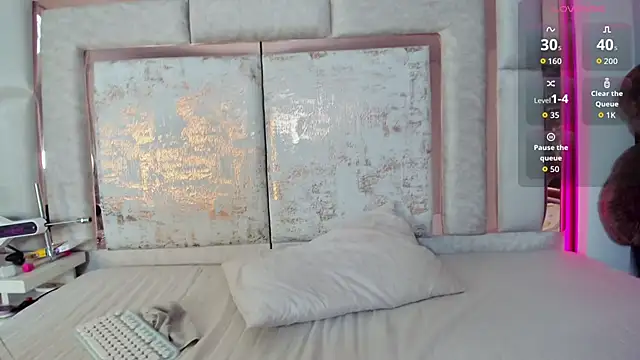 kimjonnes01 online show from 11.02.25