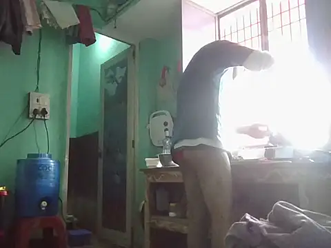 Snapshot of Exhibboi4fun chatting on 11.18.25 Exhibboi4fun online show from 11.18.25