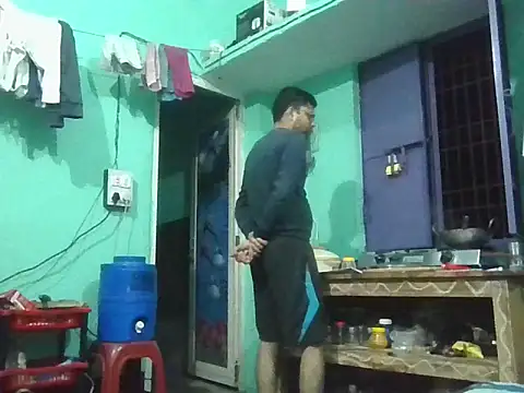 Snapshot of Exhibboi4fun chatting on 11.20.25 Exhibboi4fun online show from 11.20.25