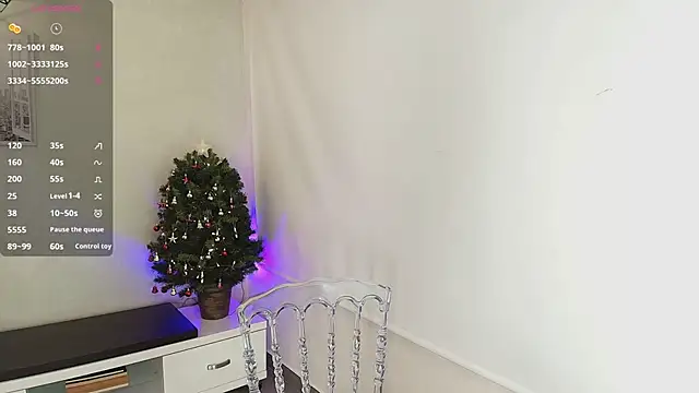 Sassy--Girl online show from 11.28.25