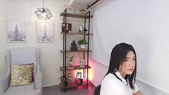 Snapshot of Sassy--Girl chatting on 06.02.26 Sassy--Girl online show from 06.02.26