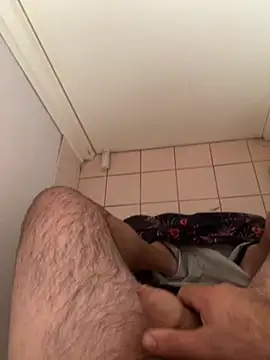 hairysmallcockguy online show from 12.27.24