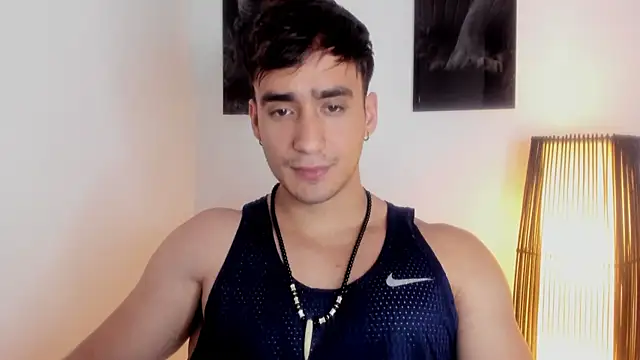 Snapshot of AlexRivera6 chatting on 10.09.25 AlexRivera6 online show from 10.09.25