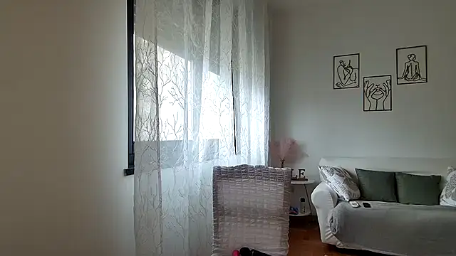 Daleliana online show from 04.02.26