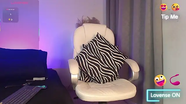 Naia Ross 1 online show from 03.13.26