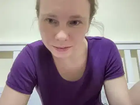 SweetLucy96 online show from 11.18.25