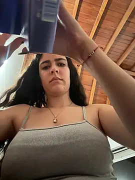 Snapshot of _Niah_ chatting on 01.17.26 Niah online show from 01.17.26