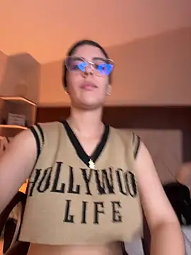 Snapshot of _Niah_ chatting on 03.01.26 Niah online show from 03.01.26