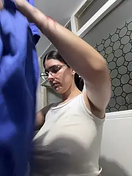 Snapshot of _Niah_ chatting on 03.16.26 Niah online show from 03.16.26