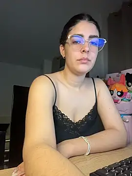 Snapshot of _Niah_ chatting on 04.13.26 Niah online show from 04.13.26