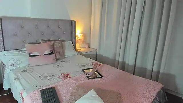 destinysweet21 online show from 07.06.26
