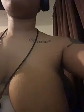 Snapshot of nickytheehawtie chatting on 03.24.26 nickytheehawtie online show from 03.24.26