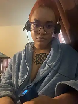 Snapshot of nickytheehawtie chatting on 04.02.26 nickytheehawtie online show from 04.02.26
