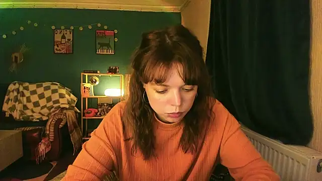 Snapshot of ClancyMorissey chatting on 10.29.25 ClancyMorissey online show from 10.29.25