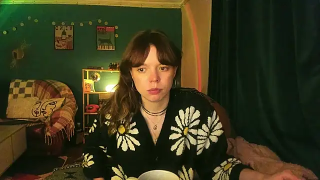 Snapshot of ClancyMorissey chatting on 11.25.25 ClancyMorissey online show from 11.25.25