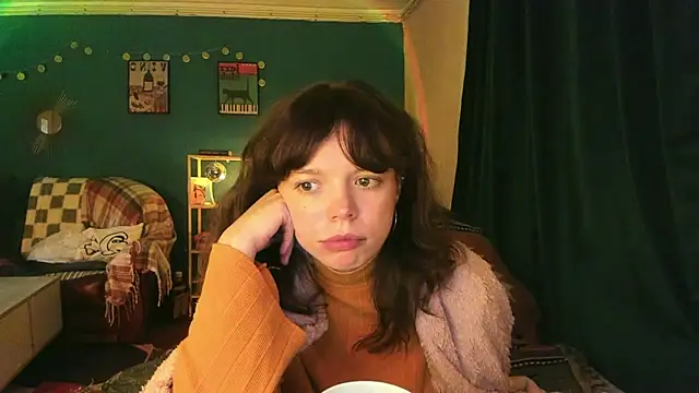 Snapshot of ClancyMorissey chatting on 11.28.25 ClancyMorissey online show from 11.28.25