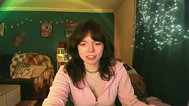 Snapshot of ClancyMorissey chatting on 03.26.26 ClancyMorissey online show from 03.26.26