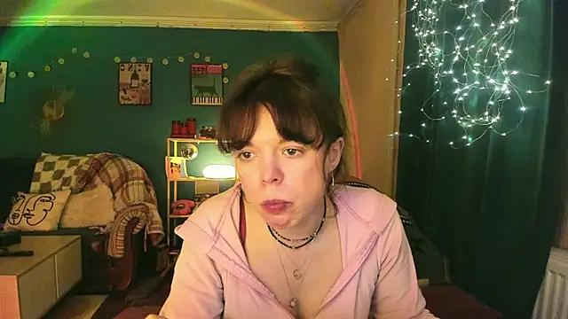 Snapshot of ClancyMorissey chatting on 03.31.26 ClancyMorissey online show from 03.31.26