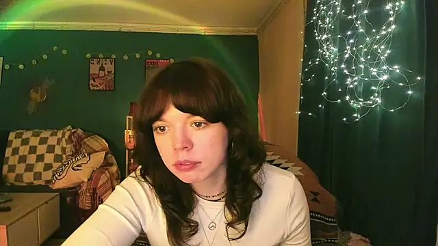 Snapshot of ClancyMorissey chatting on 04.04.26 ClancyMorissey online show from 04.04.26