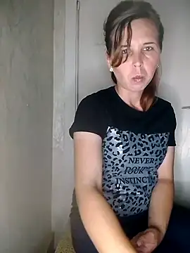 loveis007 online show from 09.08.25