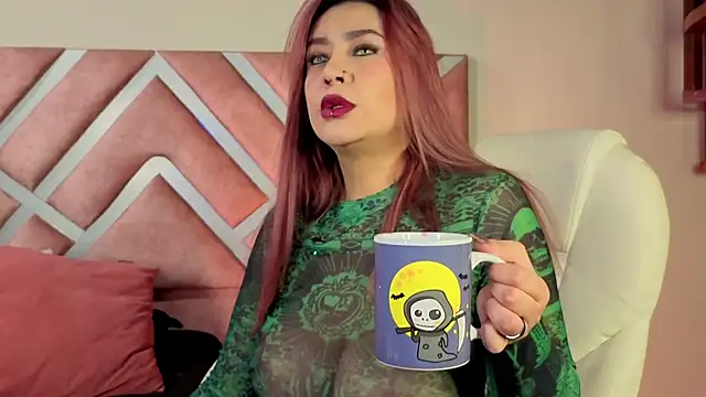  kelly hous36 online show from 12.19.25